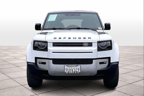 2025 Land Rover Defender 110 P300