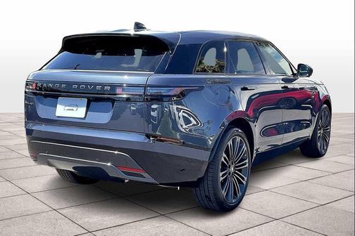 2026 Land Rover Range Rover Velar P400 Dynamic SE
