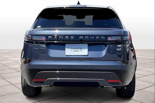 2026 Land Rover Range Rover Velar P400 Dynamic SE