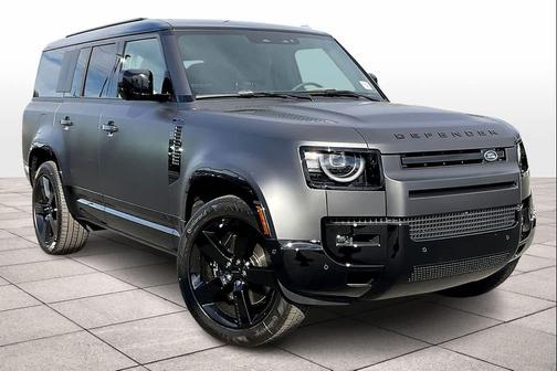 2026 Land Rover Defender V8