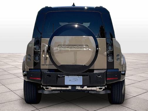GODWANA 2026 Land Rover Defender P400 X-Dynamic SE