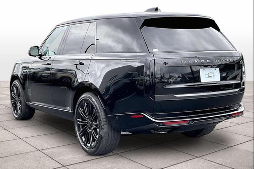 2026 Land Rover Range Rover P530 SE