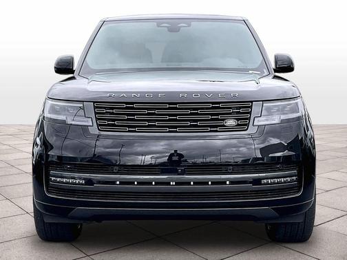 2026 Land Rover Range Rover P530 SE