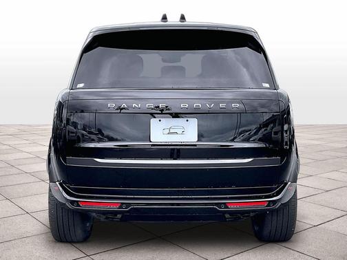 2026 Land Rover Range Rover P530 SE