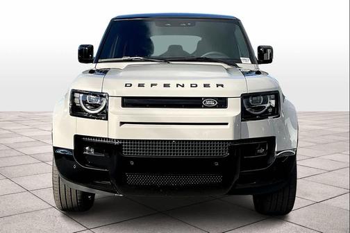 2026 Land Rover Defender X-Dynamic SE