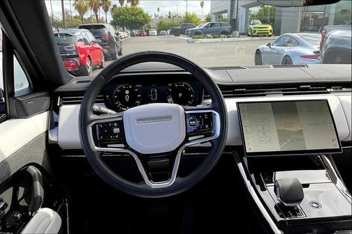 2024 Land Rover Range Rover Sport SE