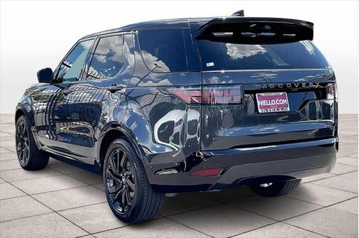2025 Land Rover Discovery P300 Dynamic SE