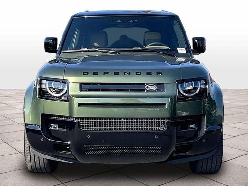 2026 Land Rover Defender P400 X-Dynamic SE