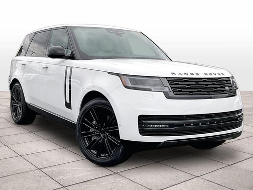 2026 Land Rover Range Rover P550e SE