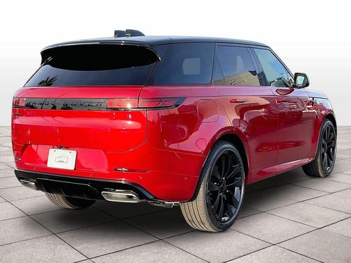2026 Land Rover Range Rover Sport SE