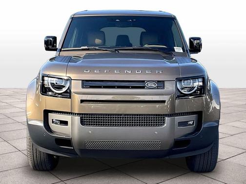 2026 Land Rover Defender P300 S