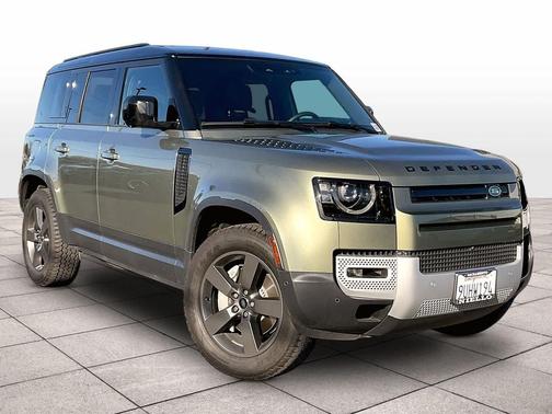 2025 Land Rover Defender 110 P400 S