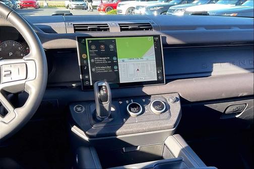 2025 Land Rover Defender 110 P400 S