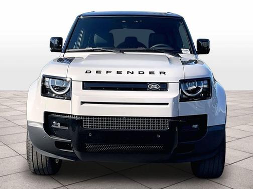 2026 Land Rover Defender P300 S