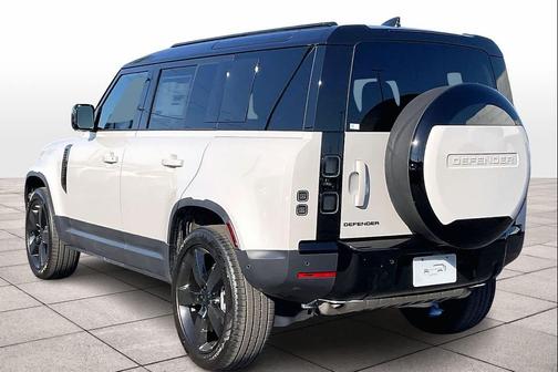 2026 Land Rover Defender P300 S