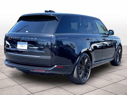 SANTORINI 2026 Land Rover Range Rover P400 SE