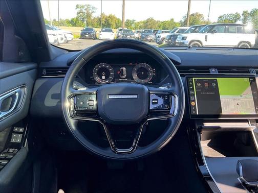 Zadar Grey Premium Metallic 2026 Land Rover Range Rover Velar P250 S