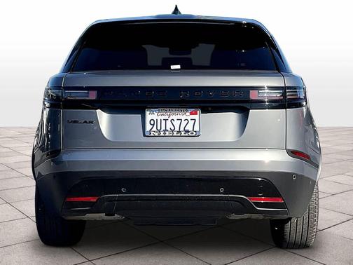 Zadar Grey Premium Metallic 2026 Land Rover Range Rover Velar P250 S