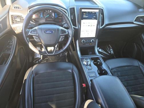 2021 Ford Edge ST Line