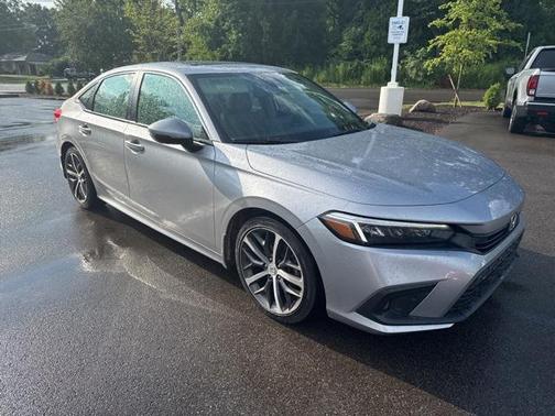 2022 Honda Civic Touring