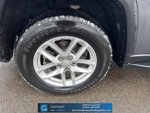 2022 Jeep Grand Cherokee L Laredo