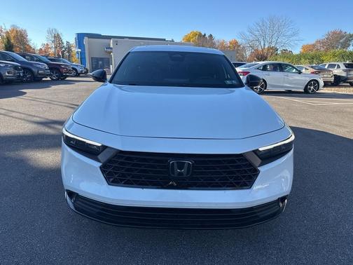 2023 Honda Accord Hybrid Base