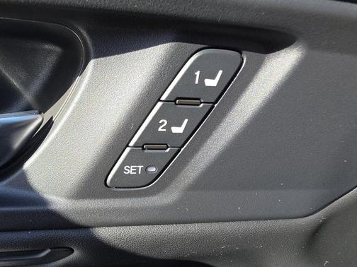 2023 Honda Accord Hybrid Base