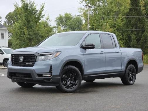 2023 Honda Ridgeline Black