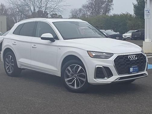 2023 Audi Q5 45 S line Premium Plus