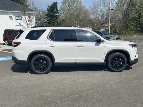 2025 Honda Pilot Black Edition