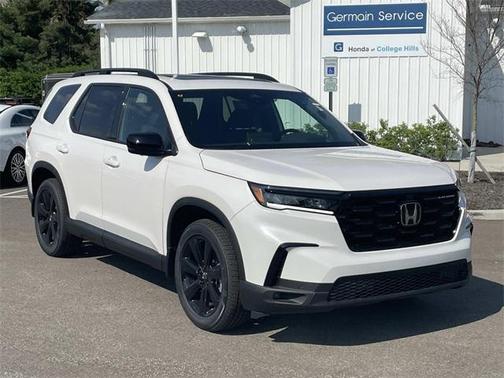 2025 Honda Pilot Black Edition