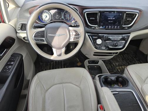 2020 Chrysler Pacifica Limited