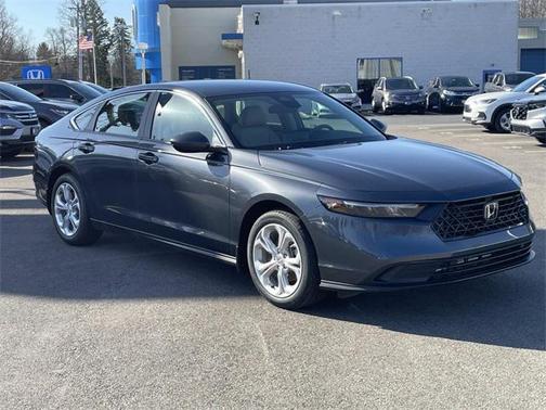2025 Honda Accord LX 1.5T