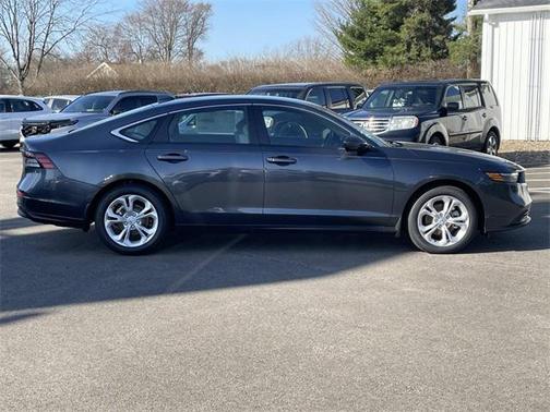 2025 Honda Accord LX 1.5T
