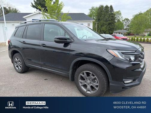 Crystal Black Pearl 2024 Honda Passport AWD TrailSport