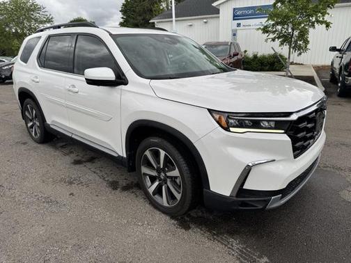 2023 Honda Pilot AWD Elite