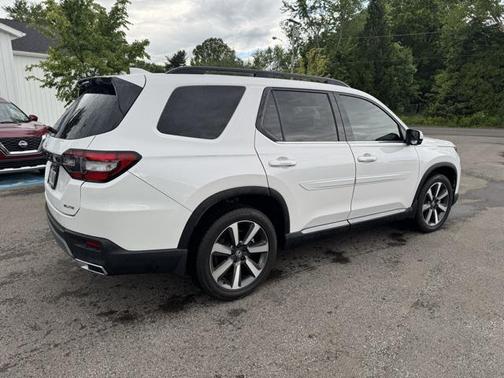 2023 Honda Pilot AWD Elite