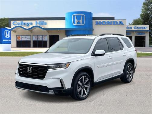 2023 Honda Pilot AWD Elite