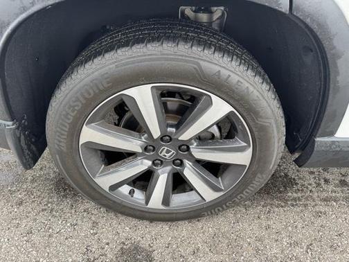2023 Honda Pilot AWD Elite