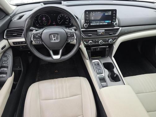 2020 Honda Accord Touring 2.0T