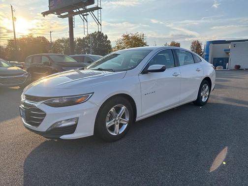 2023 Chevrolet Malibu FWD 1LT
