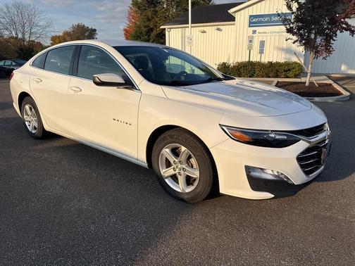 2023 Chevrolet Malibu FWD 1LT