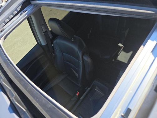 2022 Honda Pilot Touring 8-Passenger