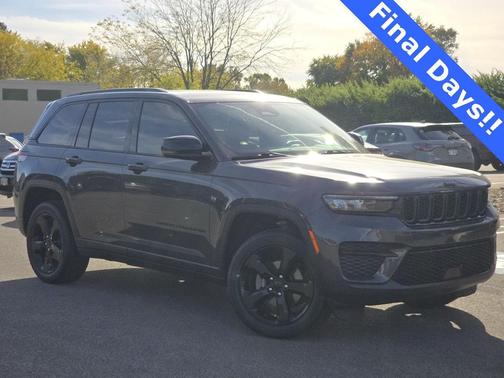 2022 Jeep Grand Cherokee Altitude