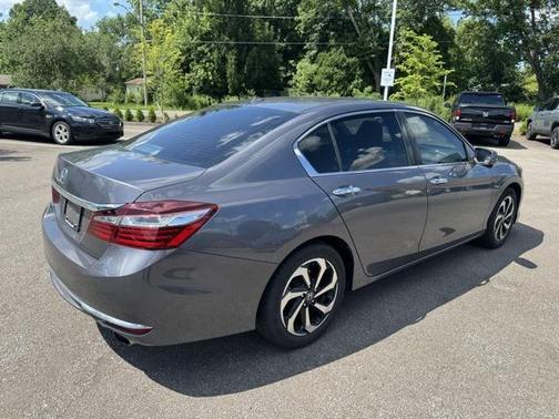2017 Honda Accord EX
