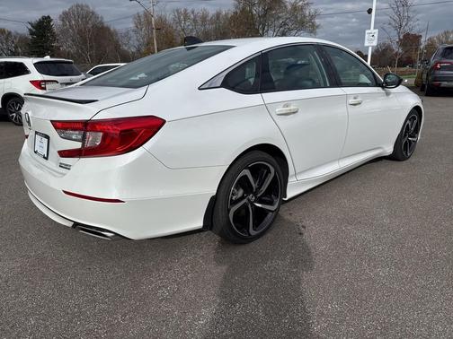 2022 Honda Accord Sport SE 1.5T