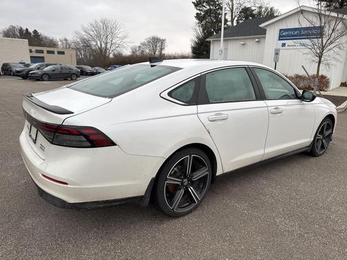 2023 Honda Accord Hybrid Sport