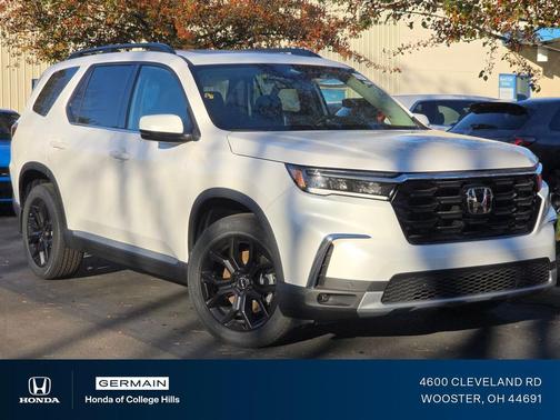 2025 Honda Pilot Touring 8-Passenger
