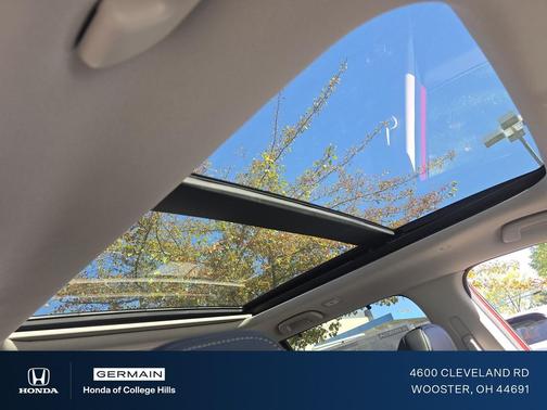 2025 Honda Pilot Touring 8-Passenger