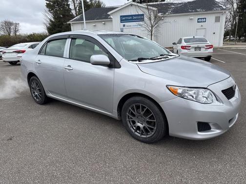 2010 Toyota Corolla LE